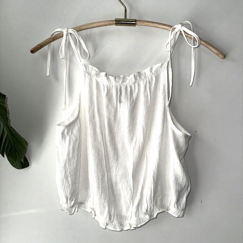 H&M Divided Tie-Strap frill-trimmed top in White - Size S